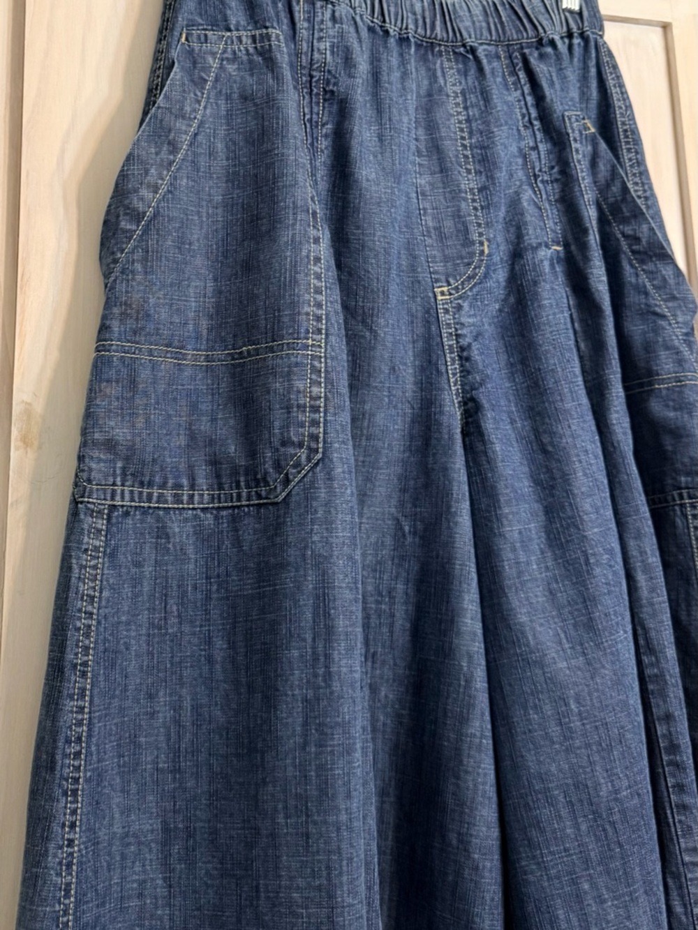 Like New We are free classic wash denim split skirt/Pant Medium Great look on! - Picture 3 of 6